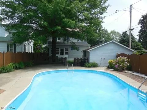 918 Dover Ave, Dover, OH 44622 photo 20