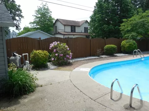 918 Dover Ave, Dover, OH 44622 photo 19