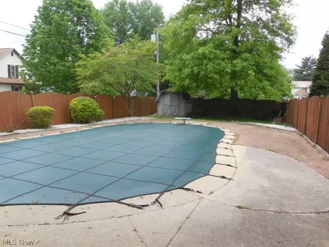918 Dover Ave, Dover, OH 44622 photo 14