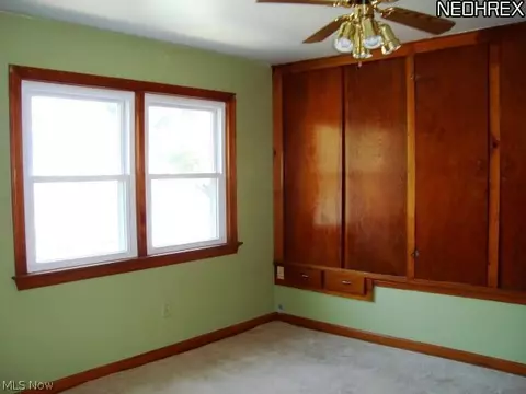 237 Lloyd Rd, Euclid, OH 44132 photo 15
