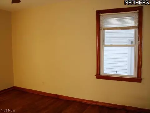 237 Lloyd Rd, Euclid, OH 44132 photo 9