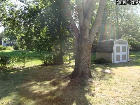 237 Lloyd Rd, Euclid, OH 44132 photo 24