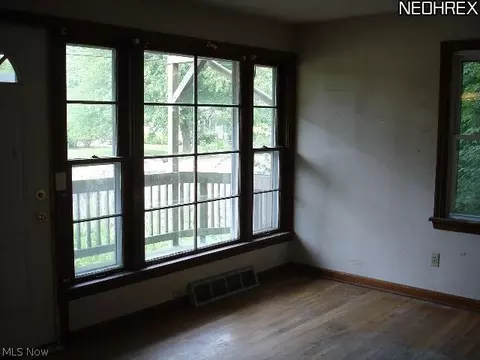 41859 Blanche Ave, Elyria, OH 44035 photo 8
