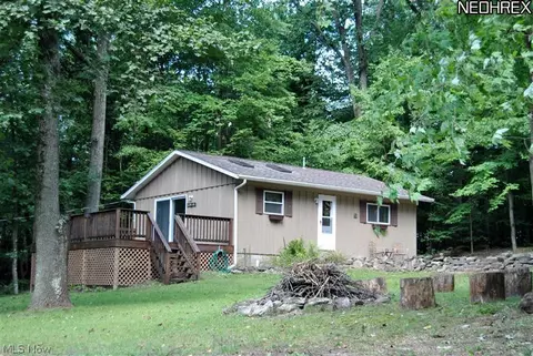 233 E Mohawk Dr, Malvern, OH 44644 photo 9