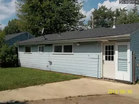 848 Oak St, Elyria, OH 44035 photo 12