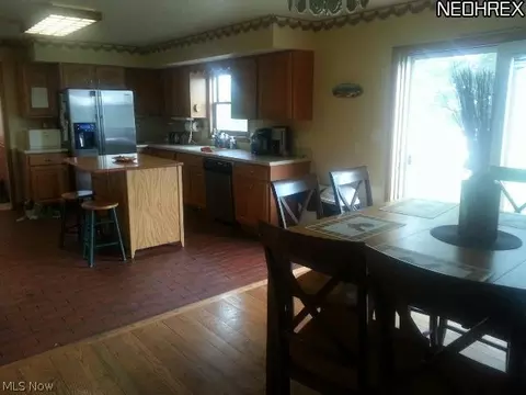 3547 Eastern Rd, Norton, OH 44203 photo 5