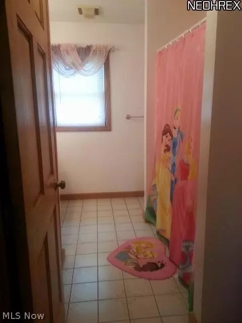 3547 Eastern Rd, Norton, OH 44203 photo 9