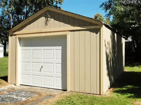237 Longford Ave, Elyria, OH 44035 photo 9