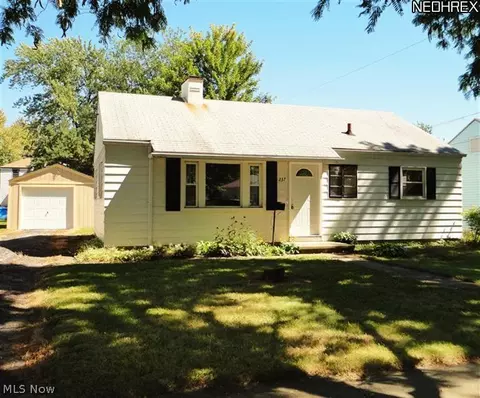 237 Longford Ave, Elyria, OH 44035 photo 1