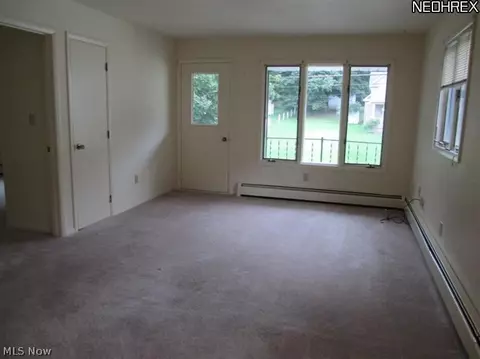 517 Bunker Hill Rd, Ashtabula, OH 44004 photo 9