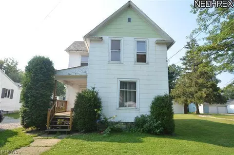 2010 W 10th St, Ashtabula, OH 44004 photo 1