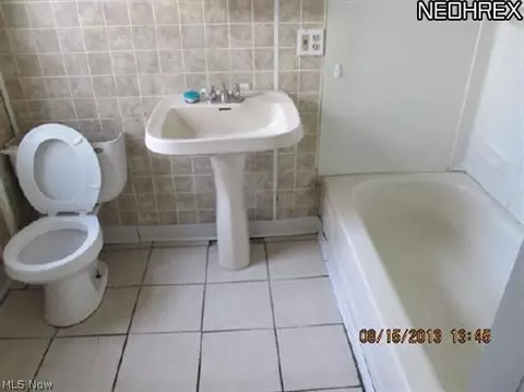 22010 Ivan Ave, Euclid, OH 44123 photo 5