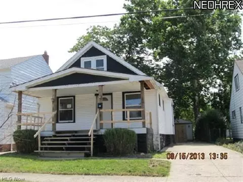 22010 Ivan Ave, Euclid, OH 44123 photo 1