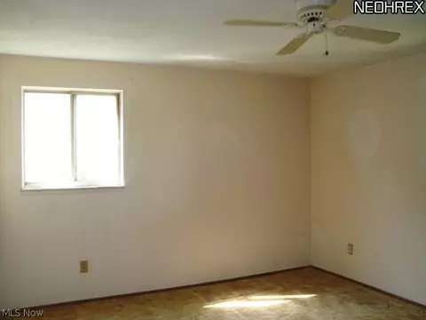 824 Orchard Rd, Willoughby, OH 44094 photo 10