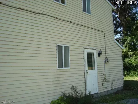 824 Orchard Rd, Willoughby, OH 44094 photo 15