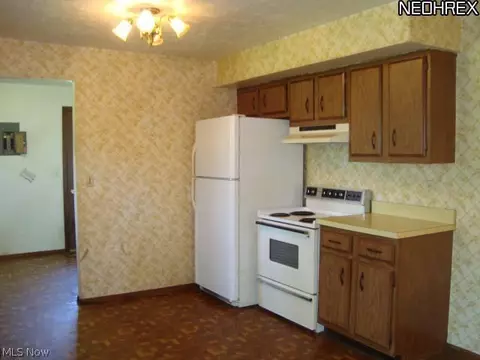 824 Orchard Rd, Willoughby, OH 44094 photo 7