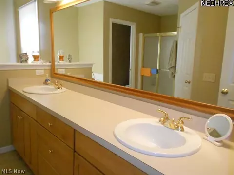 80 Pinehurst Dr, Aurora, OH 44202 photo 11