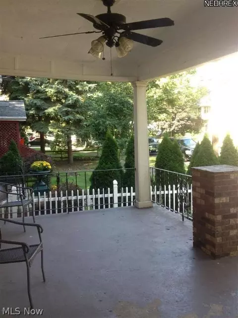 1666 Walnut Blvd, Ashtabula, OH 44004 photo 8