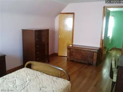 5611 Forest, Parma, OH 44129 photo 2