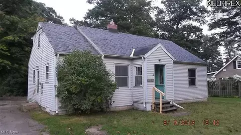 6010 Hillcrest Ave, Ashtabula, OH 44004 photo 1