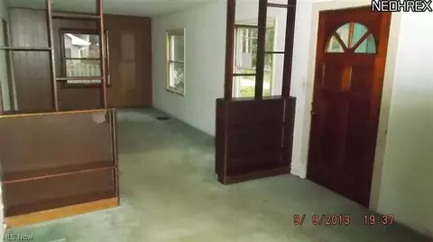 6010 Hillcrest Ave, Ashtabula, OH 44004 photo 3