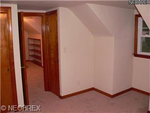 4630 Canterbury Ln, Youngstown, OH 44512 photo 8