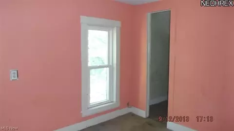 625 W 57th St, Ashtabula, OH 44004 photo 10