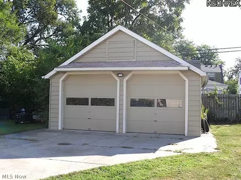 347 E 248th St, Euclid, OH 44123 photo 5