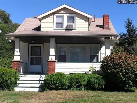 347 E 248th St, Euclid, OH 44123 photo 1