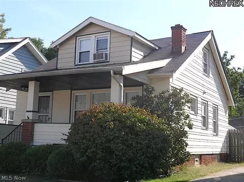 347 E 248th St, Euclid, OH 44123 photo 8