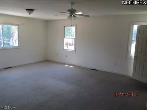 154 Morgan Ave, Elyria, OH 44035 photo 9