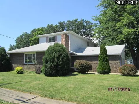 154 Morgan Ave, Elyria, OH 44035 photo 1