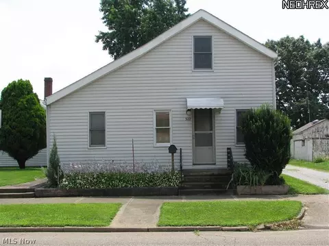 322 W 4th St, Dover, OH 44622 photo 1