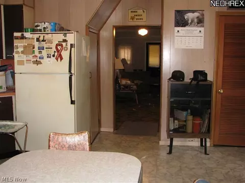 322 W 4th St, Dover, OH 44622 photo 10