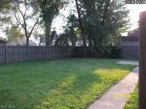 1602 Cedar Dr, Lorain, OH 44052 photo 16