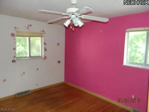 18221 Libby Rd, Maple Heights, OH 44137 photo 14