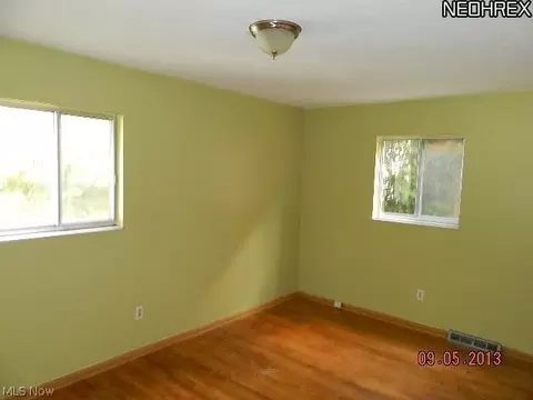 18221 Libby Rd, Maple Heights, OH 44137 photo 16