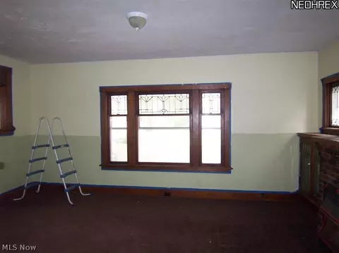 1721 E 46th St, Ashtabula, OH 44004 photo 3