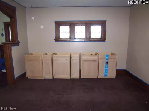 1721 E 46th St, Ashtabula, OH 44004 photo 4