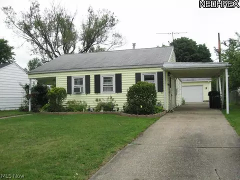 671 Weller Rd, Elyria, OH 44035 photo 1