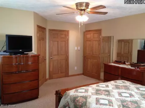 4048 Shelby Rd, Youngstown, OH 44511 photo 11