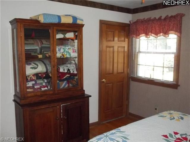 79 Green Bay Dr, Youngstown, OH 44512 photo 8