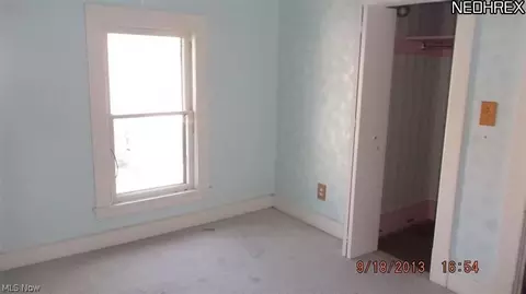 1616 E 44th St, Ashtabula, OH 44004 photo 6