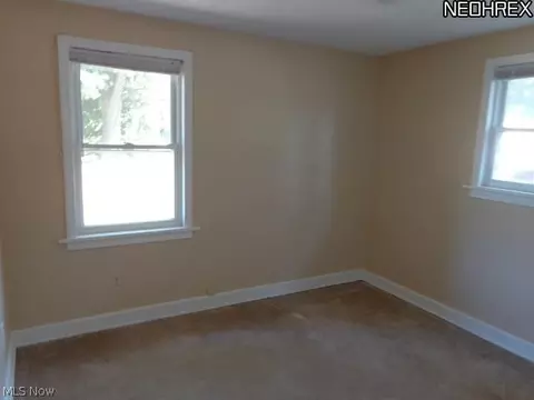 111 Edward Ave, Elyria, OH 44035 photo 6
