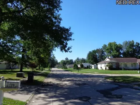 111 Edward Ave, Elyria, OH 44035 photo 11