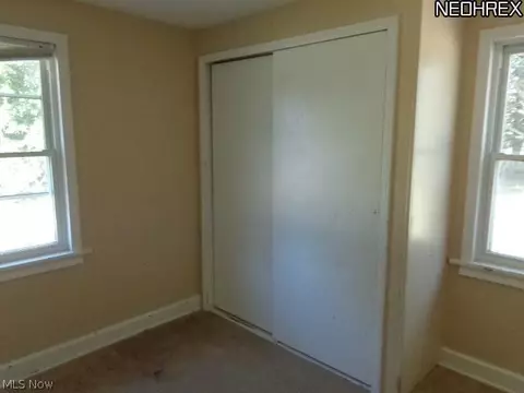 111 Edward Ave, Elyria, OH 44035 photo 8