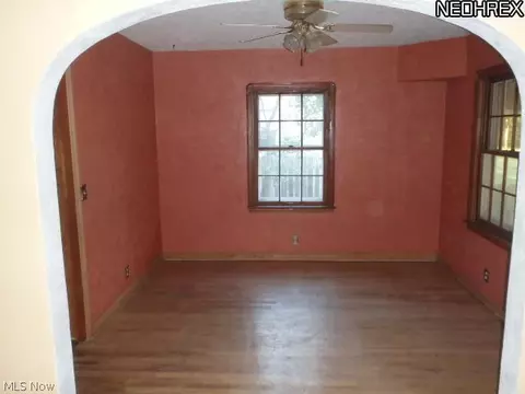 1825 E 36 St, Lorain, OH 44055 photo 3