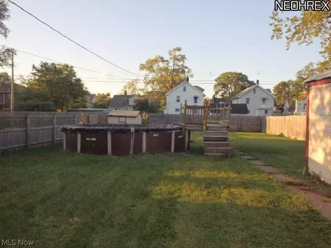 1825 E 36 St, Lorain, OH 44055 photo 13