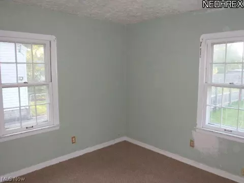 1825 E 36 St, Lorain, OH 44055 photo 5