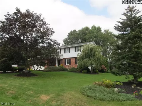 3123 Robin Dr, Ravenna, OH 44266 photo 1